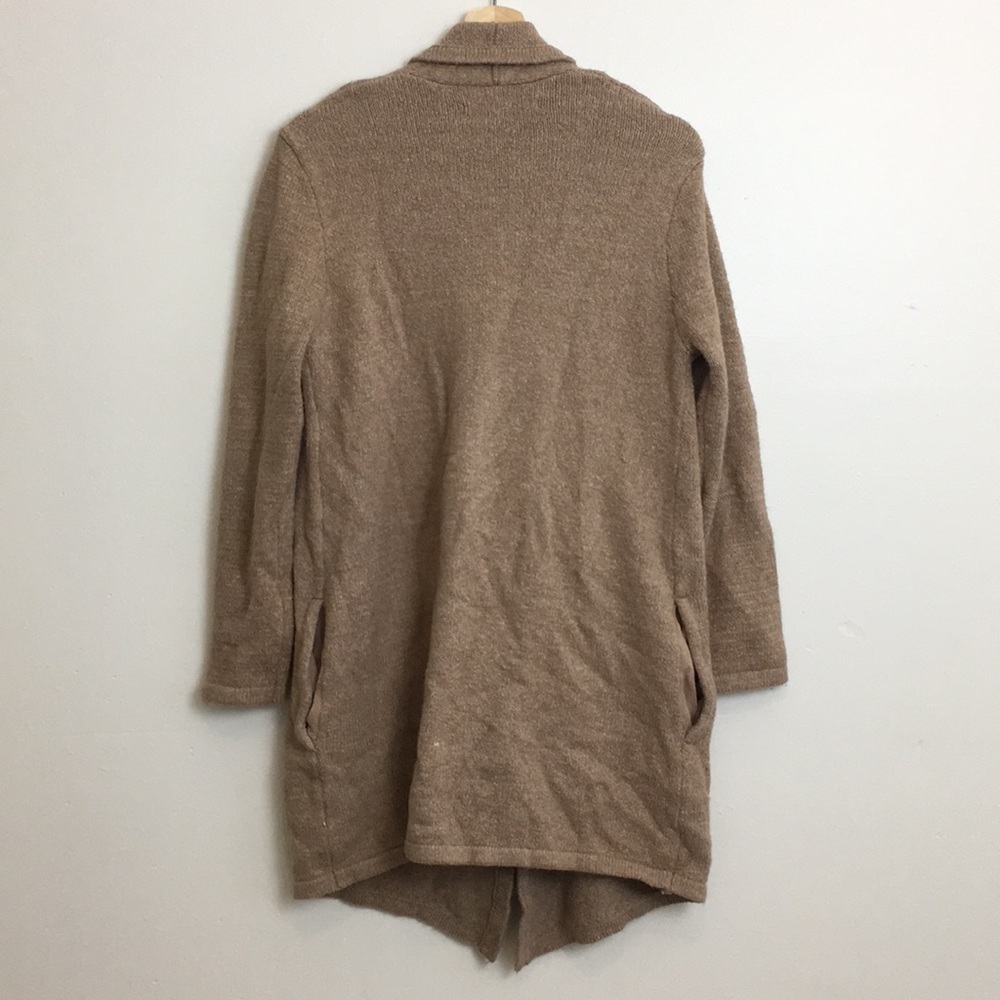 Cupcakes and Cashmere Beige Open Cardigan With Pockets - Picture 2 of 4